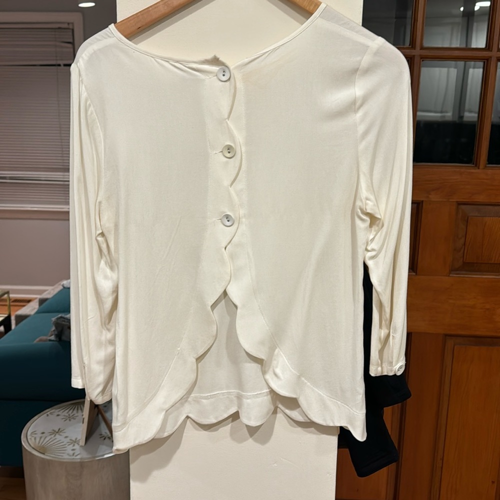 Cooperative size medium open back blouse